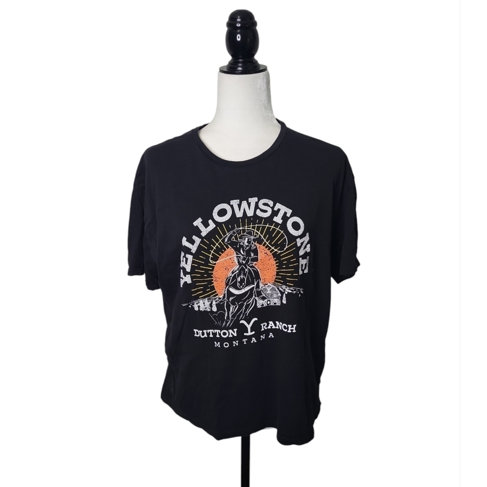 Yellowstone Dutton Ranch Women's T-Shirt Size L Black Roping Cowboy